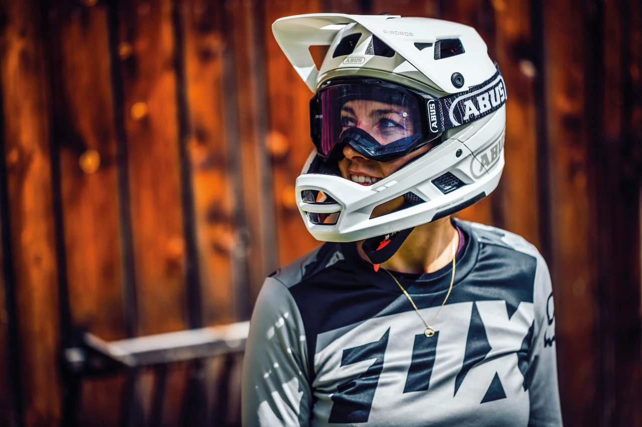 ABUS AirDrop MIPS MTB Full Face Elite Helmet | Polar White - Image 3