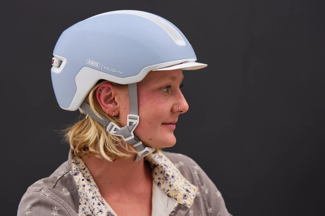 ABUS Hud-Y Pure Urban Helmet With Rear LED Light In Aqua - Image 2