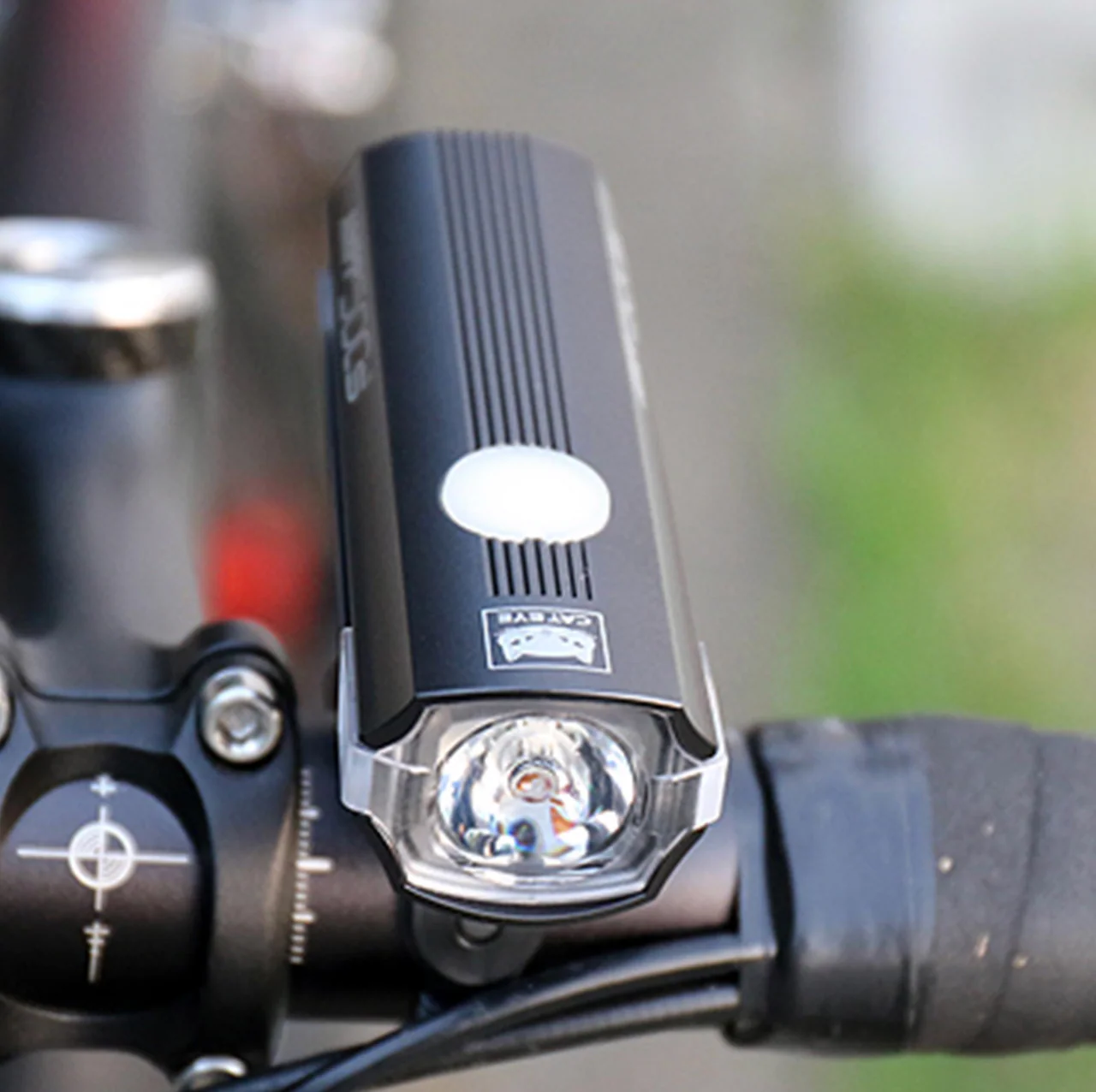 CatEye AMPP 500S / VIZ 150 USB-C Rechargeable Bicycle Front & Rear Light Set | GRAVEL MTB ROAD - Image 2