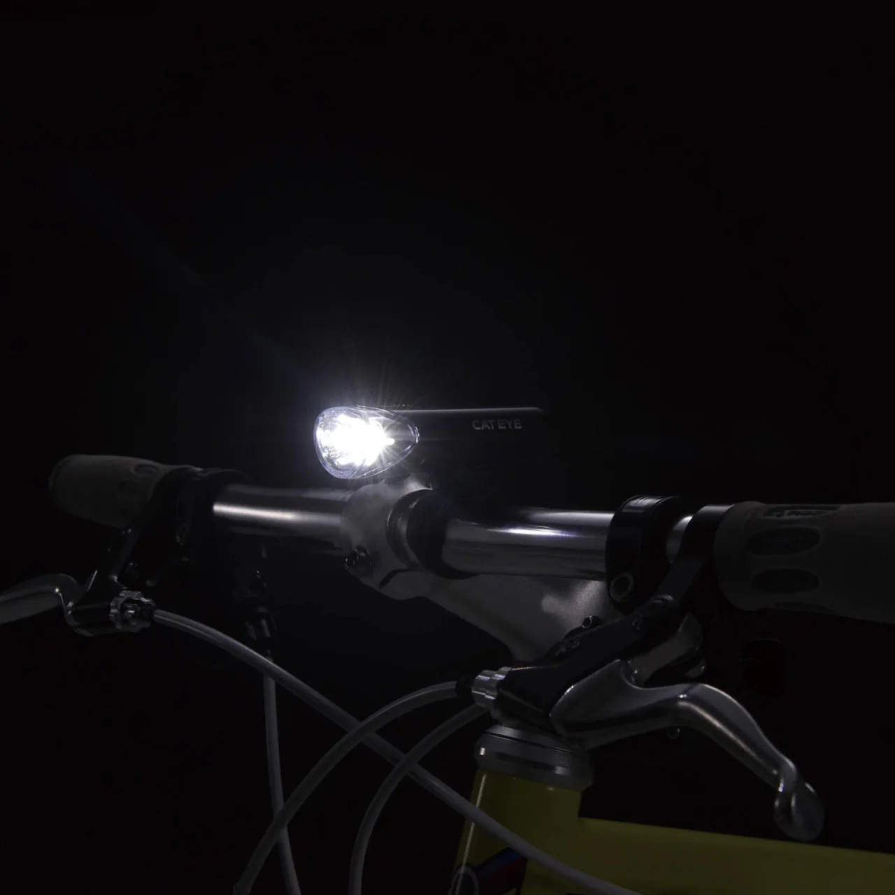 CatEye EL-135 / Omni 5 AA Battery Bicycle Front & Rear Light Set | GRAVEL MTB ROAD - Image 3