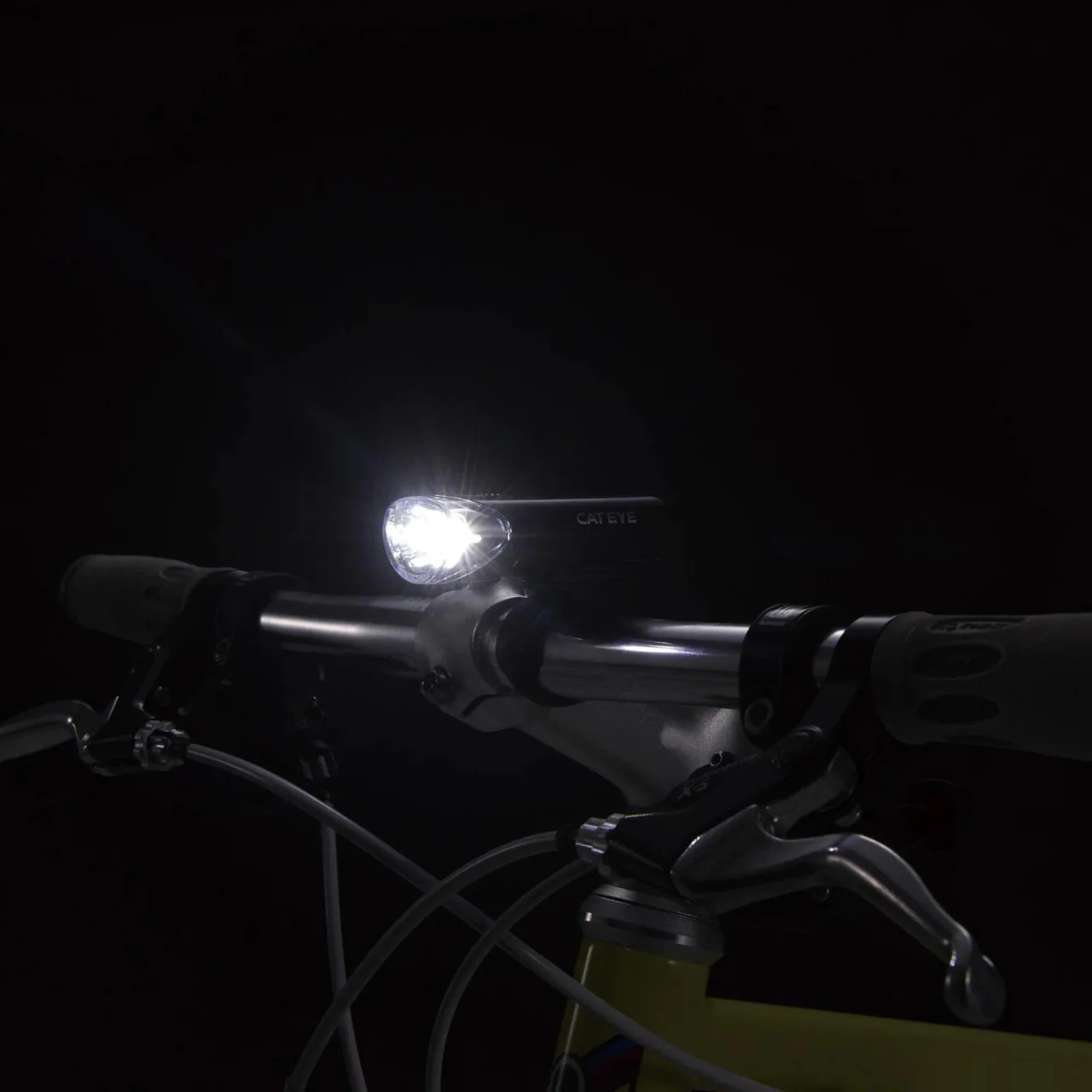 CatEye EL-135 & Orb Bicycle Front & Rear Battery Light Set | MTB ROAD GRAVEL - Image 3