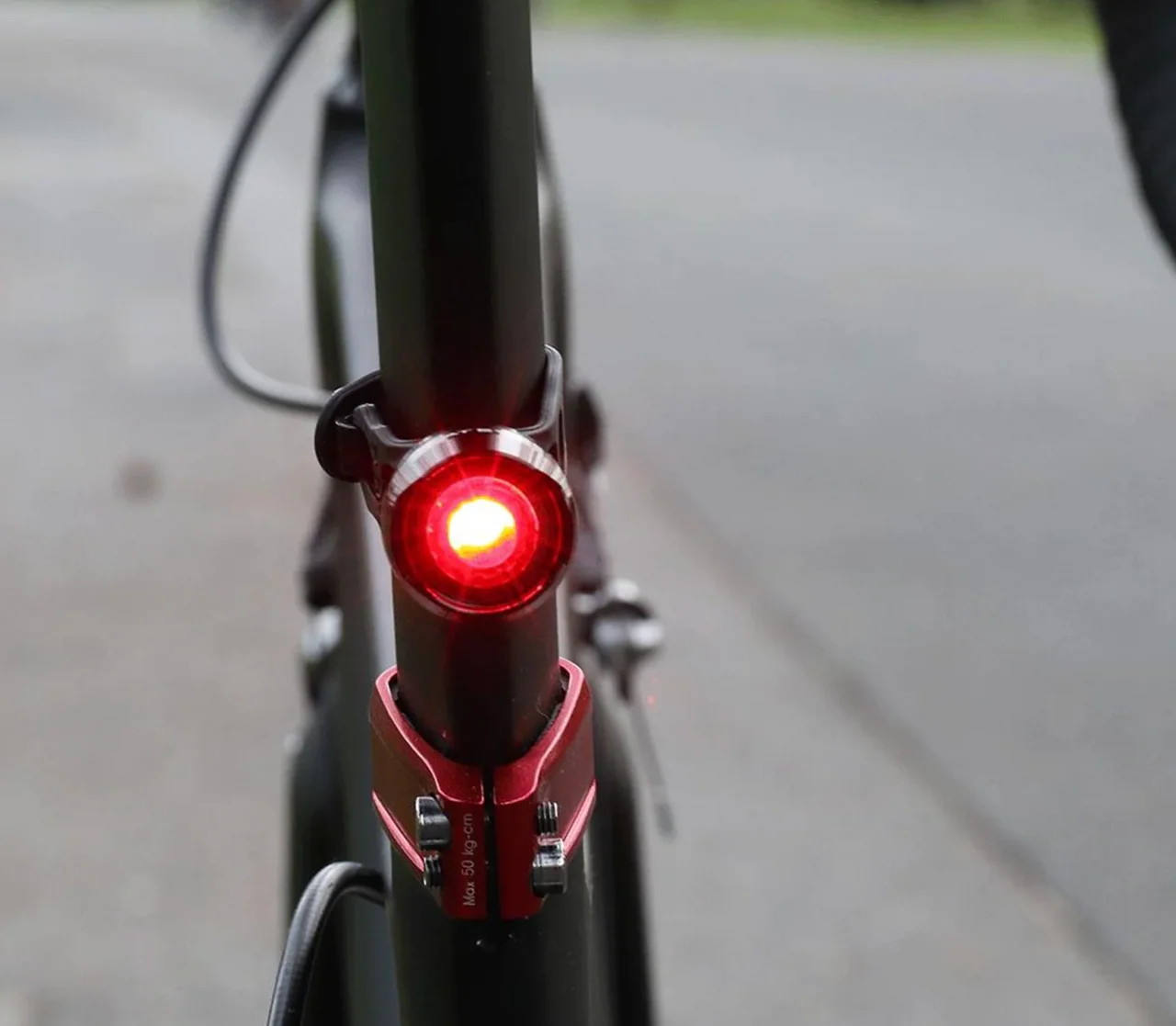 CatEye Orb Rechargeable Rear Bicycle Light  | MTB ROAD GRAVEL - Image 5