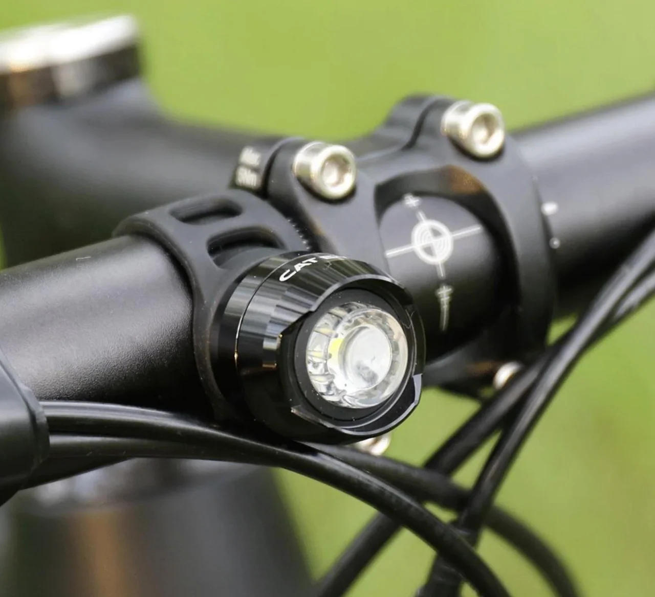 CatEye ORB USB Rechargeable Bike Light Set | GRAVEL MTB ROAD - Image 2