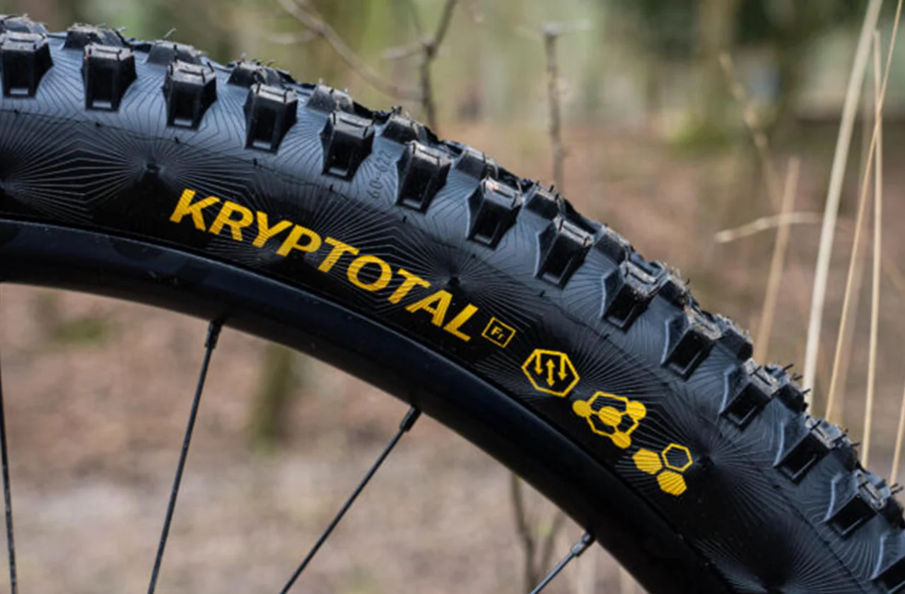 Continental Kryptotal-F Enduro SuperSoft Tubeless Folding Front Tyre 29 x 2.40 - Image 3