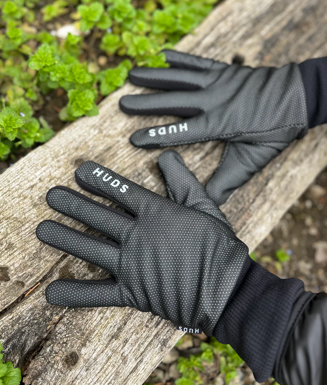 HUDS Wind Stop Thermal Lined Lightweight Warm Cycling Winter Gloves - Image 8