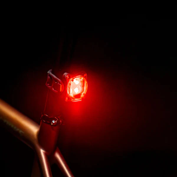 Lezyne Zecto Drive 200+ USB-C Charging Waterproof Rear Light - Image 4