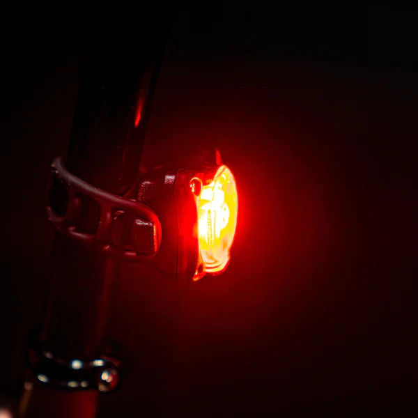Lezyne Zecto Drive Max 400+ USB-C Charging Rear Light - Image 3