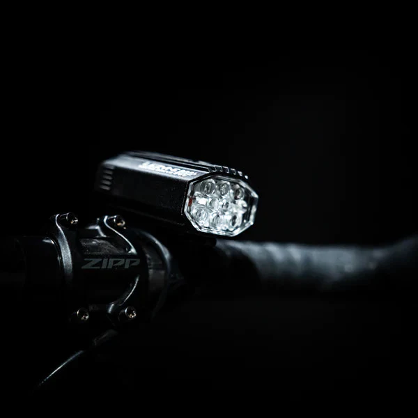 Lezyne Micro Drive 800+ USB-C Charging Bicycle Front Light - Image 2
