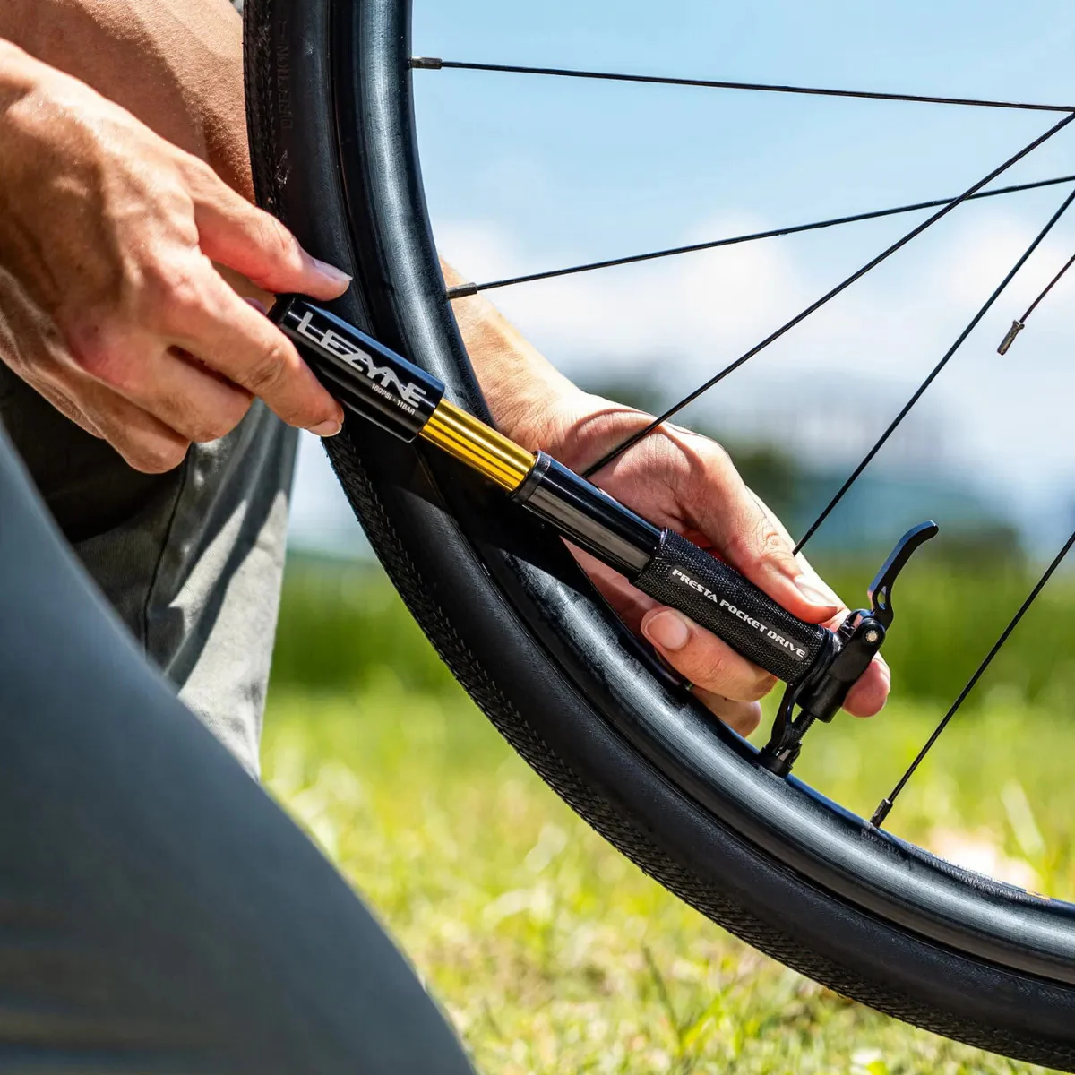 Lezyne Presta Pocket Drive High Pressure Hand Pump - Image 4