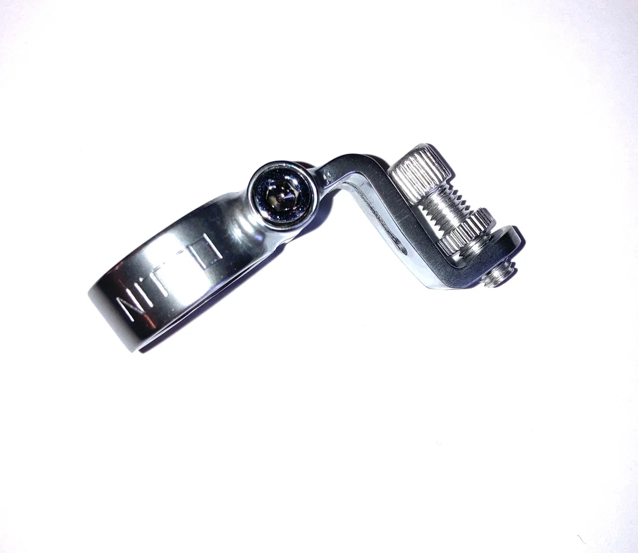 Nitto AS-11 Alloy Front Cable Hanger  1" Quill Stem | 22.2m Clamp | Silver - Image 3