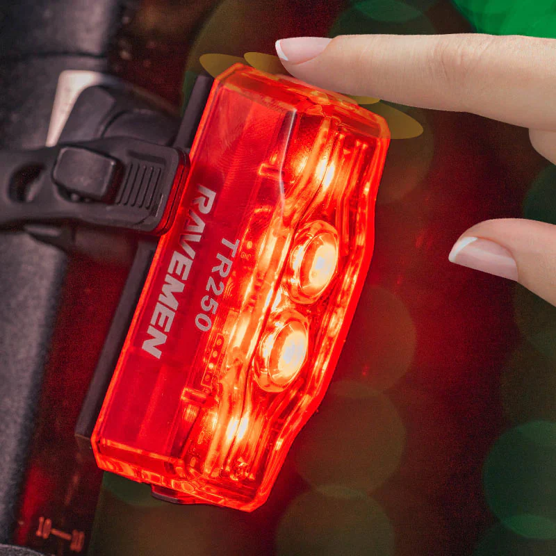 Ravemen TR250 Smart Alert Brake Detection Rear Light - Image 7