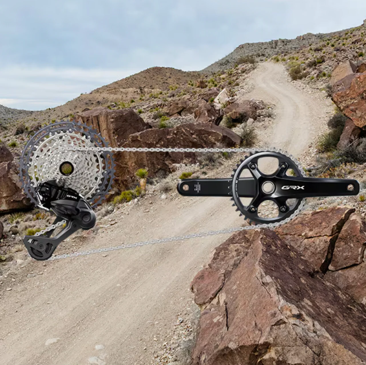 Shimano GRX RX825 Di2 2 x 12 Electronic Gravel Groupset - Image 2