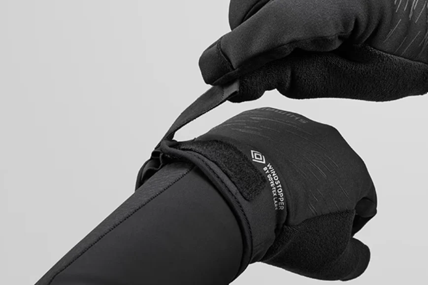 Shimano Unisex  Windstopper Insulated Winter Cycling Gloves - Image 3
