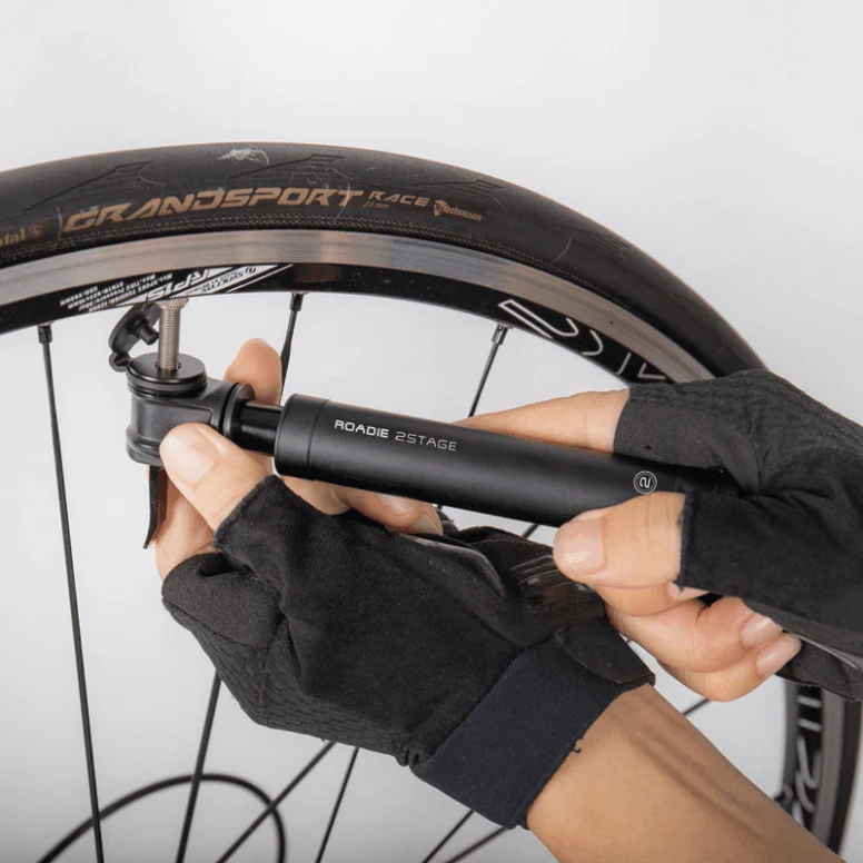 Topeak Roadie 2Stage Mini Hand Pump - Image 3
