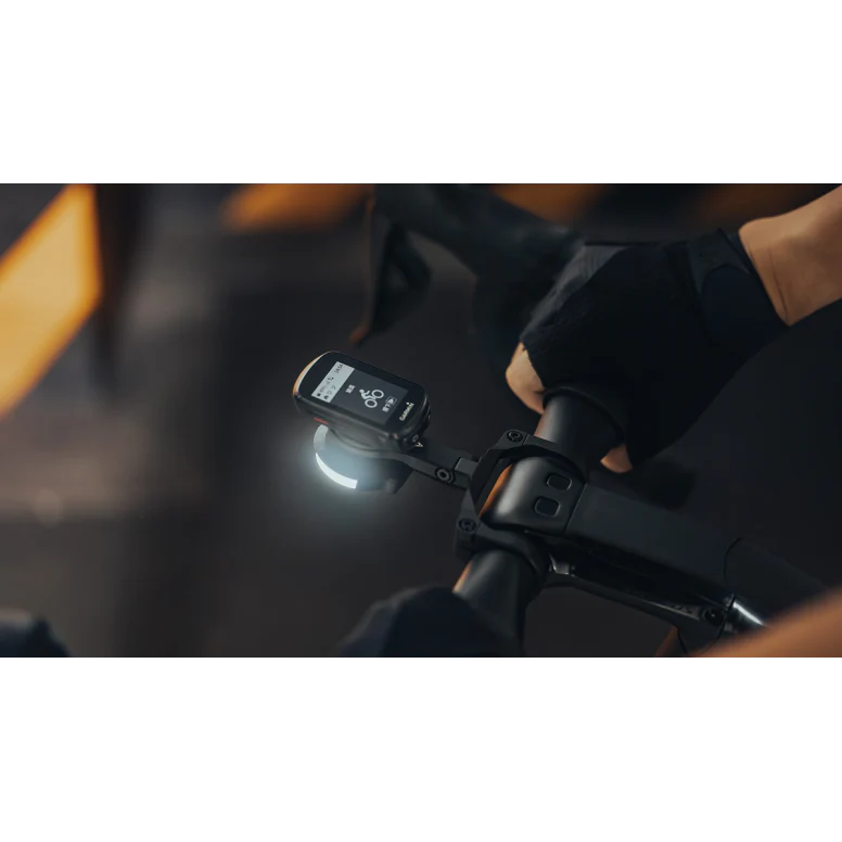 Topeak UTF Whitelite 30 bicycle light Front - Image 4